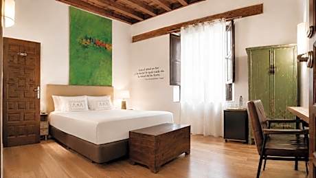 Twin Room - Courtyard