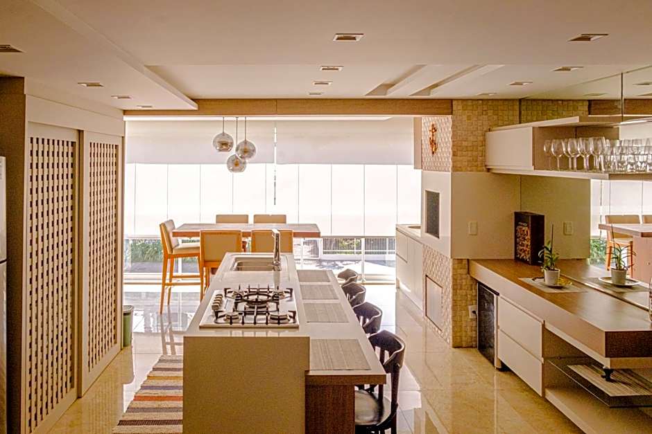 Luxury at the beach!Wi-Fi500Mpbs