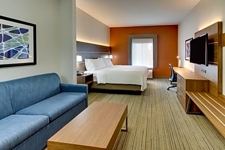 King suite with Bath Tub - hearing Accessible/Non-Smoking