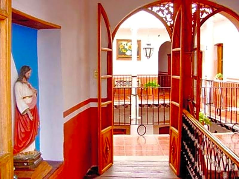 Hotel Reyna Soledad
