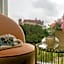 Queen Boutique Hotel