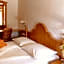 Berghotel zum Zirm