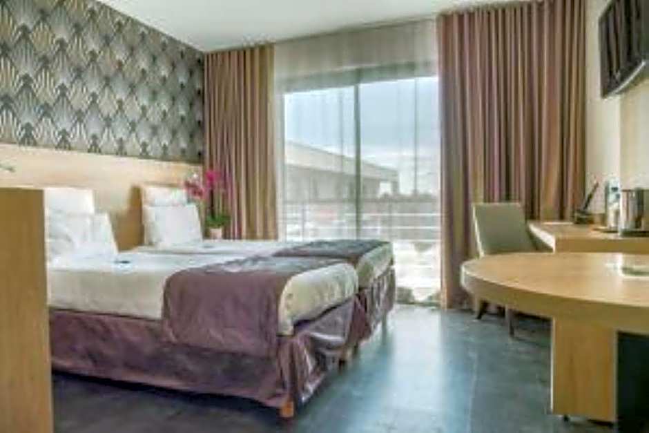 Best Western Les Aureliades