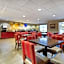Comfort Inn & Suites Cambridge