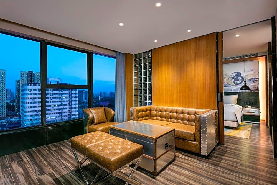 TRYP By Wyndham Hotel Xian