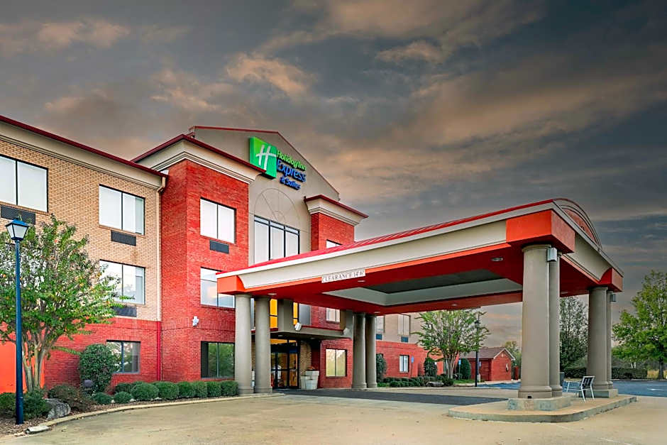 Holiday Inn Express Hotel & Suites- Gadsden By IHG