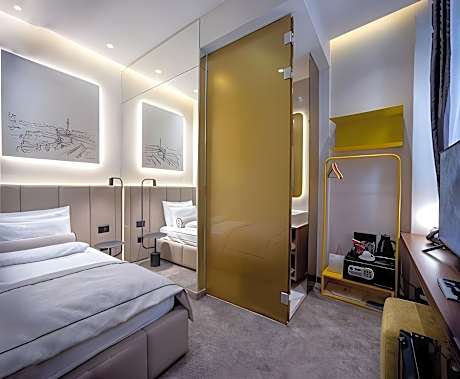 Small Single Room