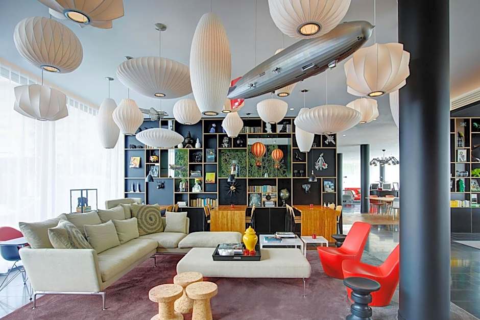 citizenM Paris Charles de Gaulle Airport