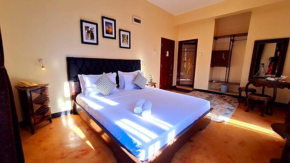 Rumaisa Hotel