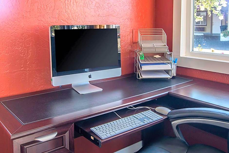 Rodeway Inn Medford South I-5