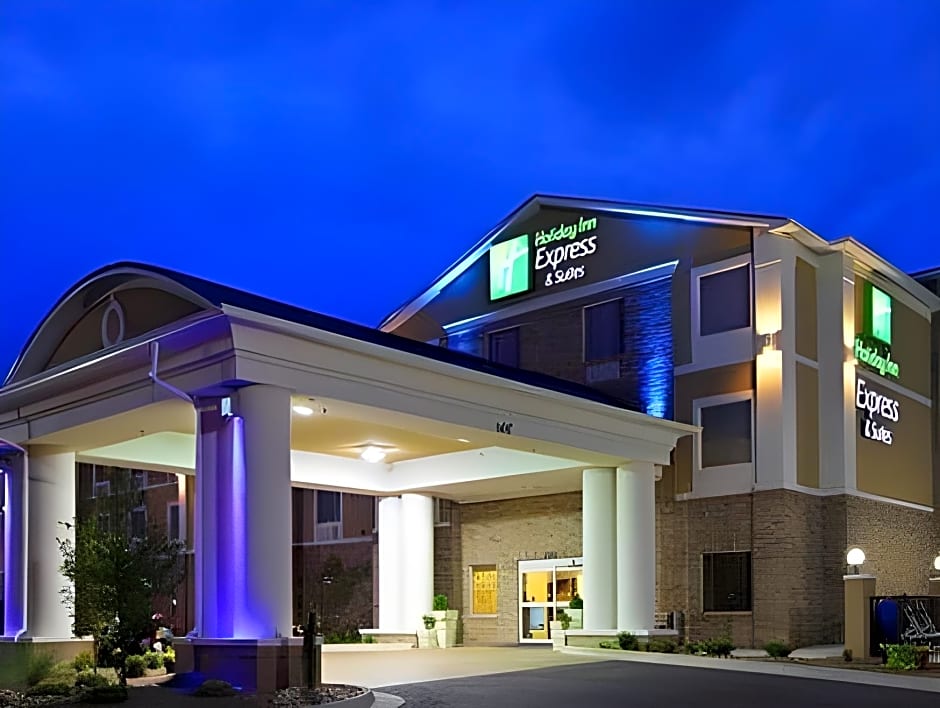 Holiday Inn Express & Suites Belle Vernon