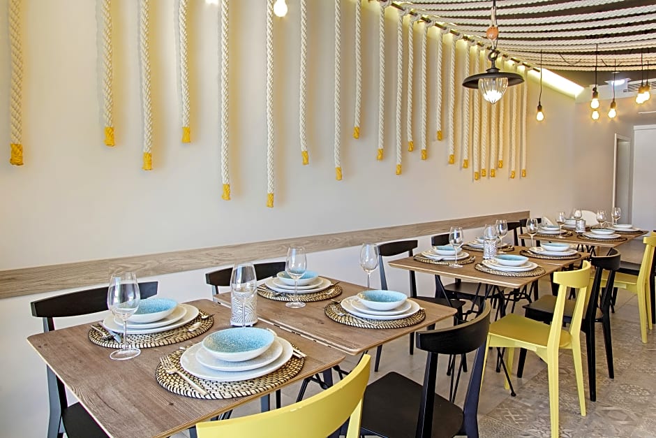 Kalamota Beach House