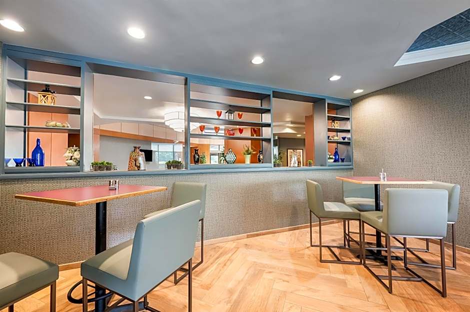 DoubleTree Suites By Hilton Raleigh-Durham