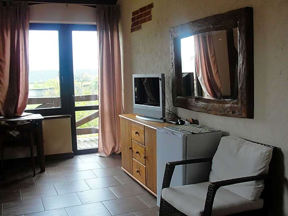 Pokoje i domki Saraceńska Chata