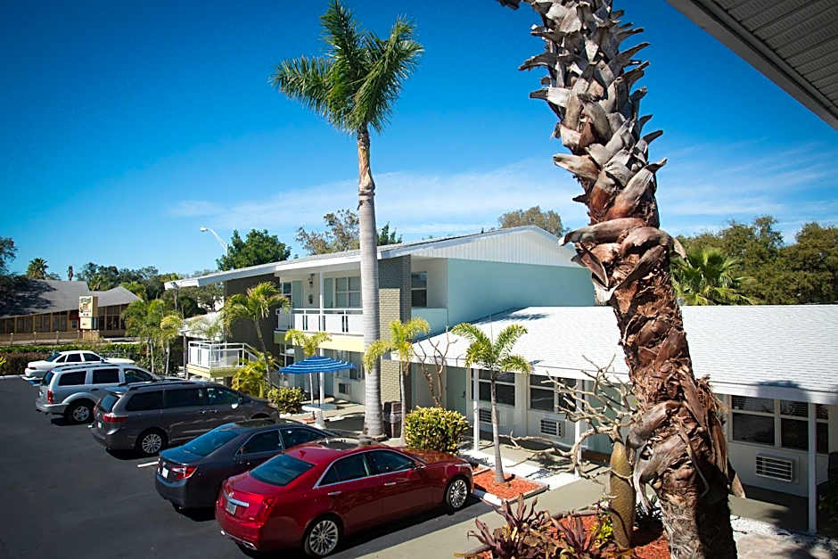 Regency Inn & Suites Sarasota