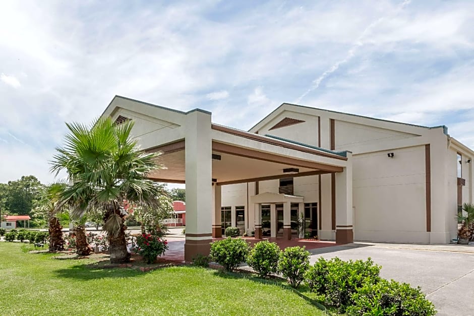 Days Inn by Wyndham Rayne