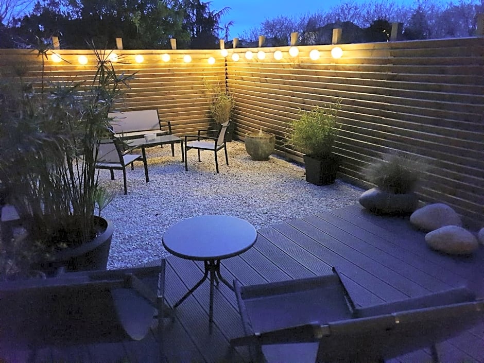 Le Grand Cèdre Spa et sauna intérieur piscine
