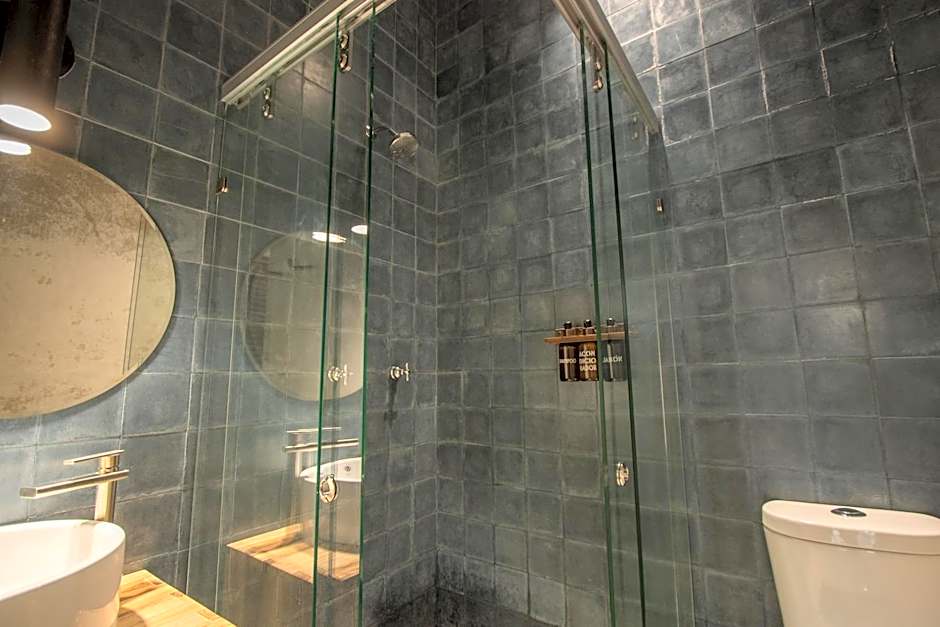 Hotel Sin Nombre