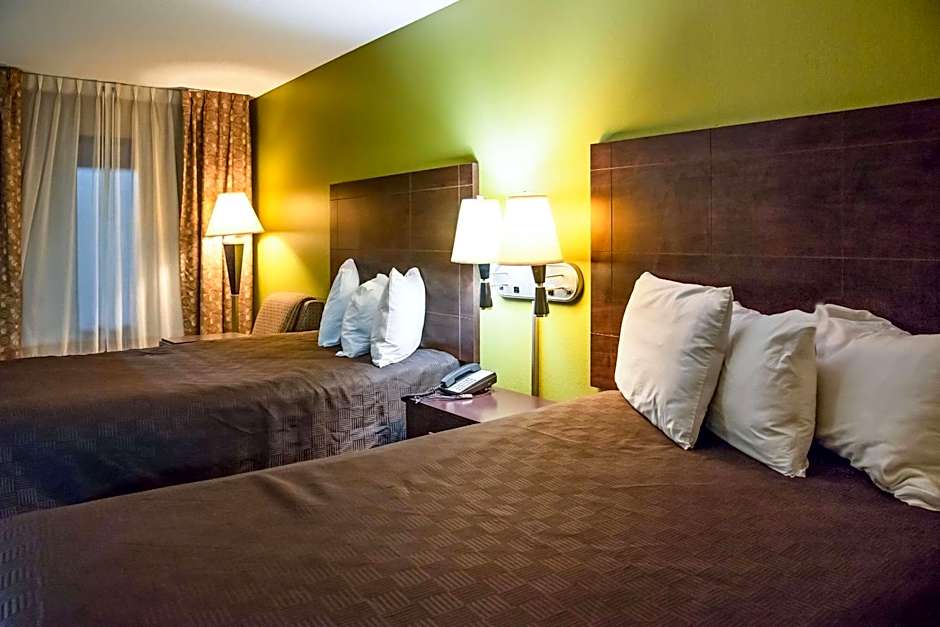 Rodeway Inn & Suites North Clarksville
