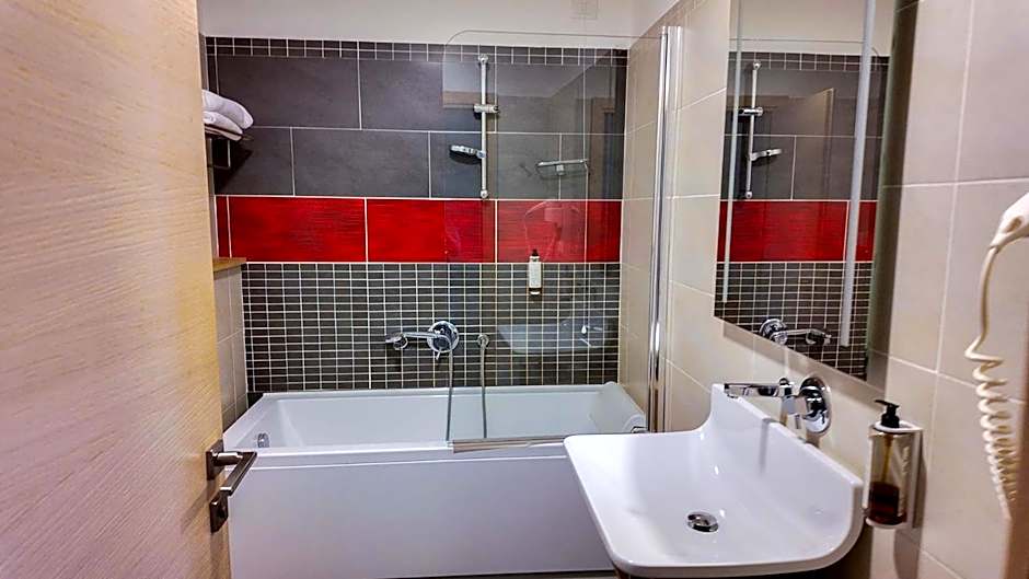 Hotel Club Torre Salinas - Adults Only