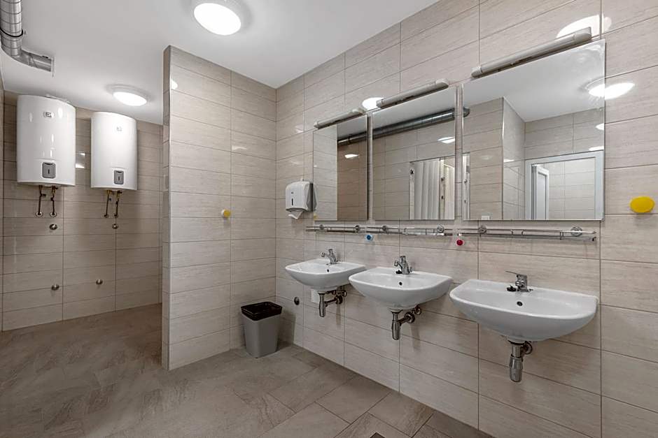 Hostel Elli