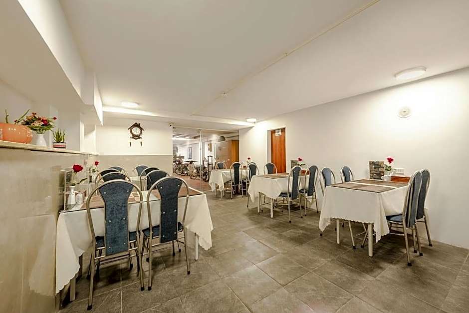 A25 Hotel - 46 Chau Long