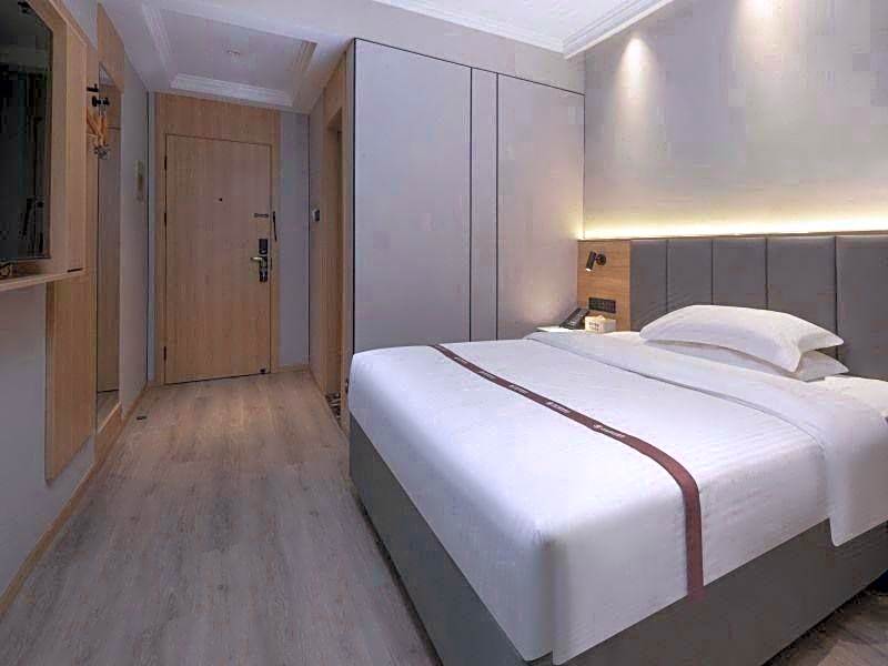 GreenTree Inn Kunshan High Speed Rail Station Hengshan Road Express Hotel