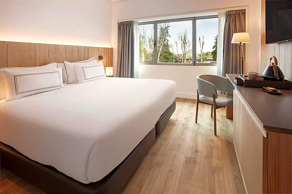 Melia Madrid Barajas