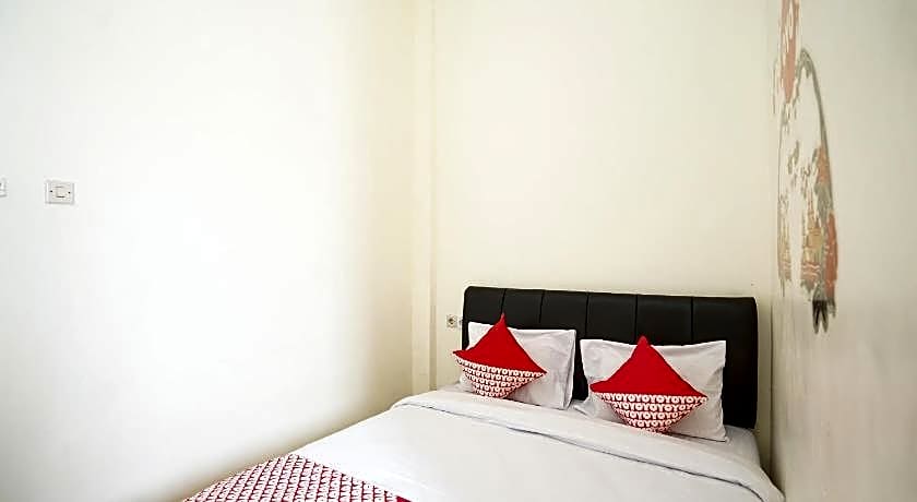 Hotel O Juanda Near Terminal International Juanda