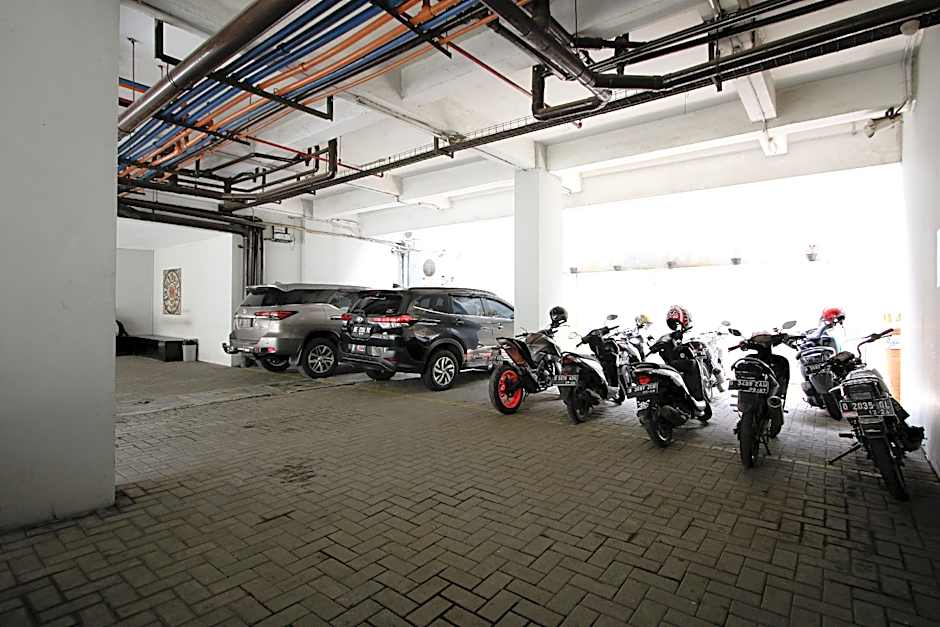 Zodiak At Asia Afrika Hotel