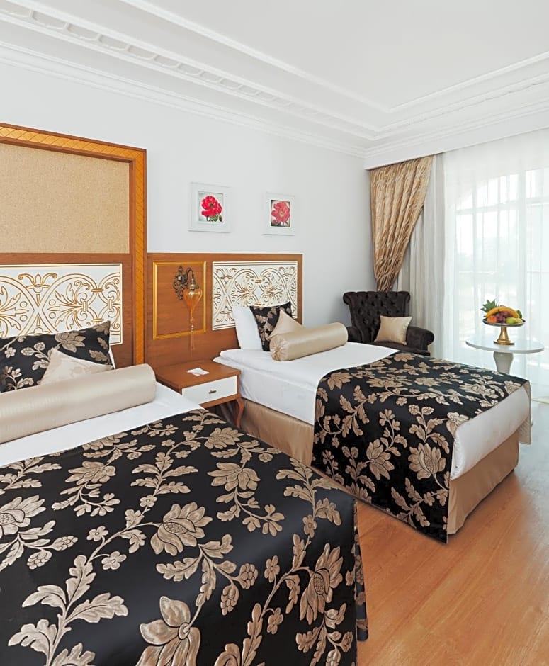 Photo 1 of 5 of Double or Twin Room