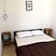 El Petate Hostel