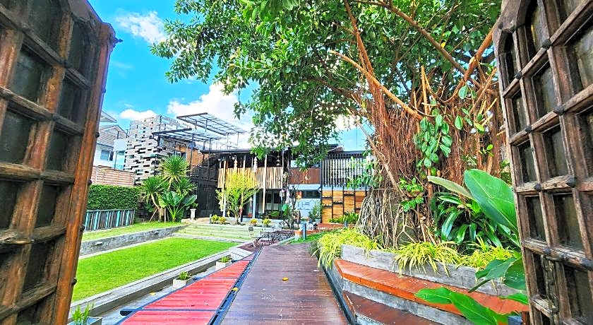 Baan Mai Kradan