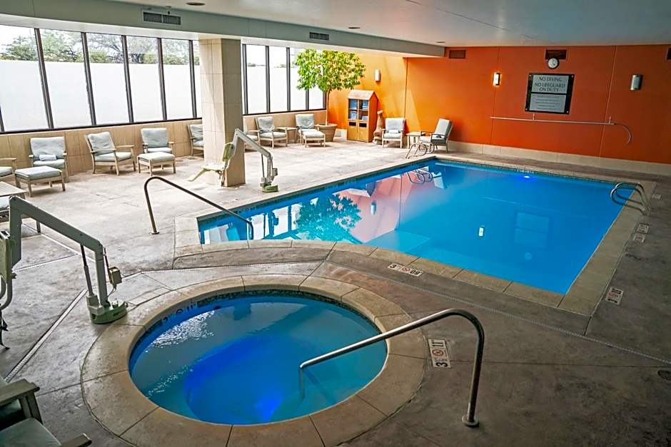 Embassy Suites by Hilton Denver Central Park