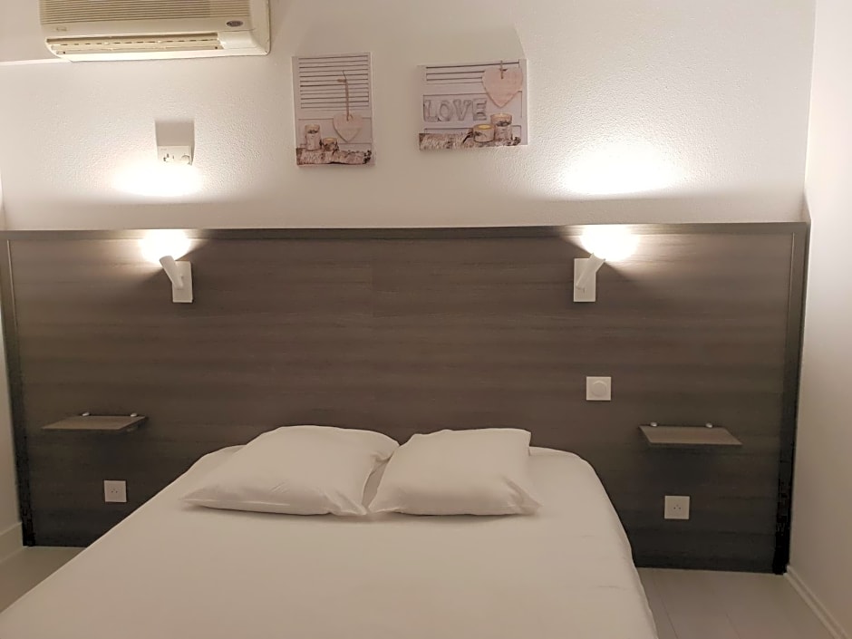 Hôtel Althea - Piscine et Sauna