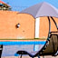 Plus 33 Hotel