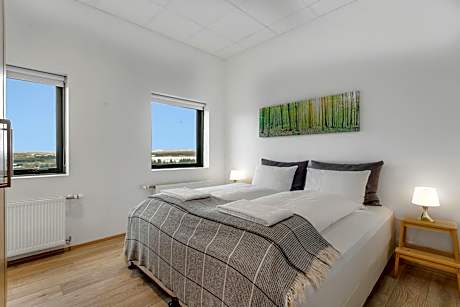 Blue Mountain Apartments by Heimaleiga