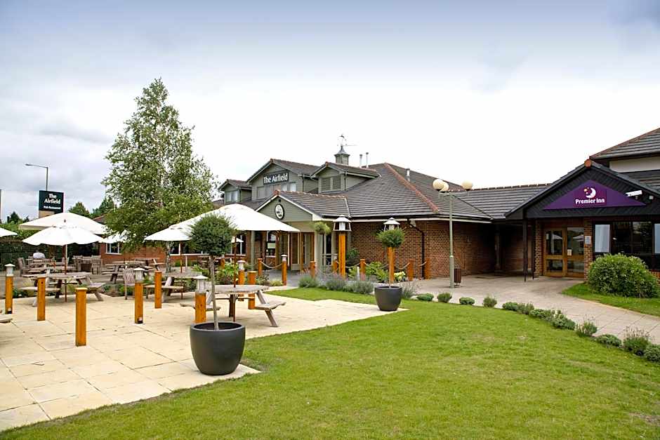 Premier Inn Hatfield