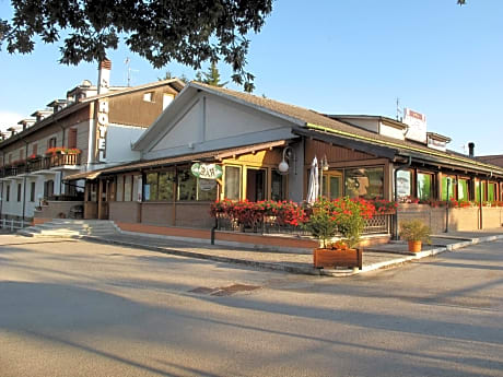Hotel Ristorante La Nuova Fattoria