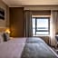 Golden Lakes Hotel