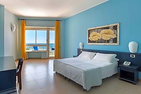 Junior Suite with Sea View