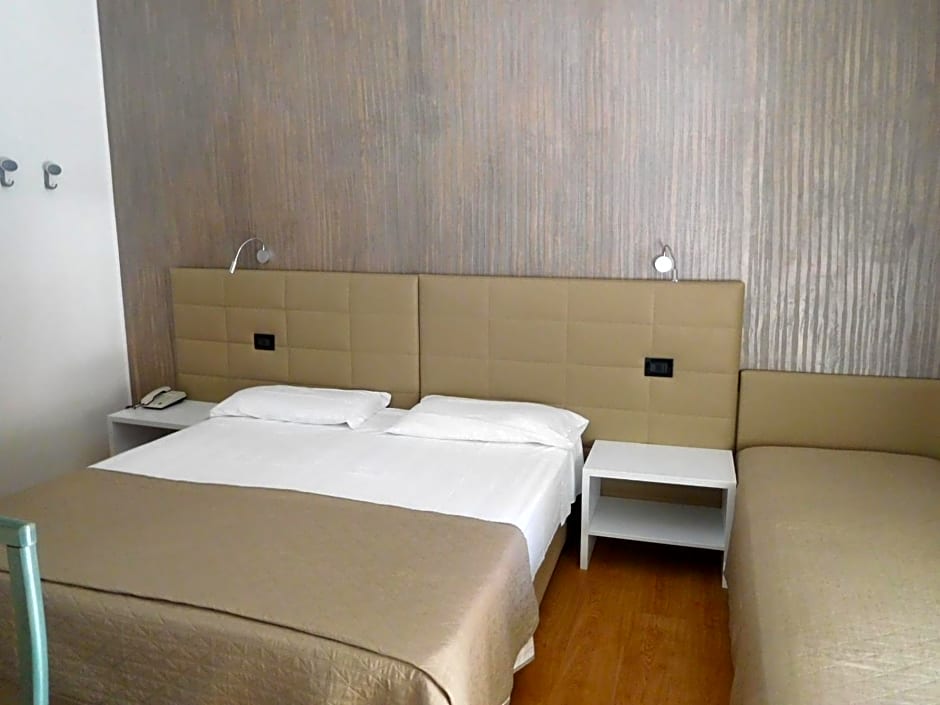 Hotel Emperador