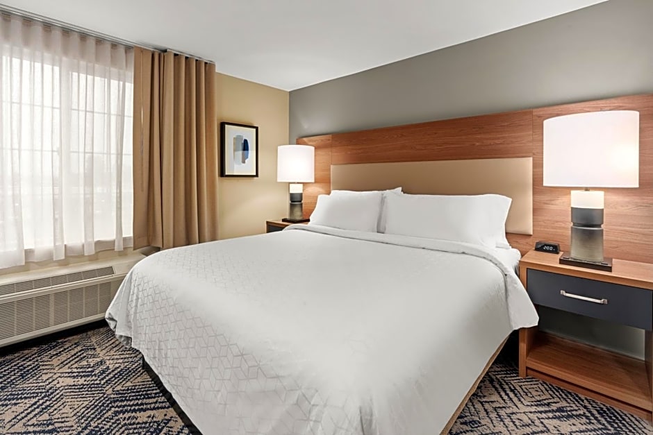 Candlewood Suites Sumner Puyallup Area