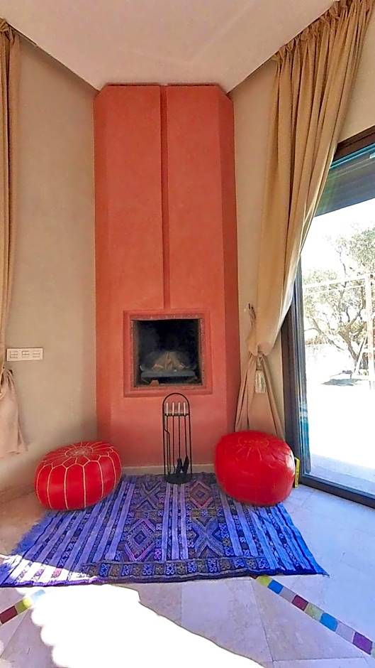 Villa Belle vue - with a private & Heated pool