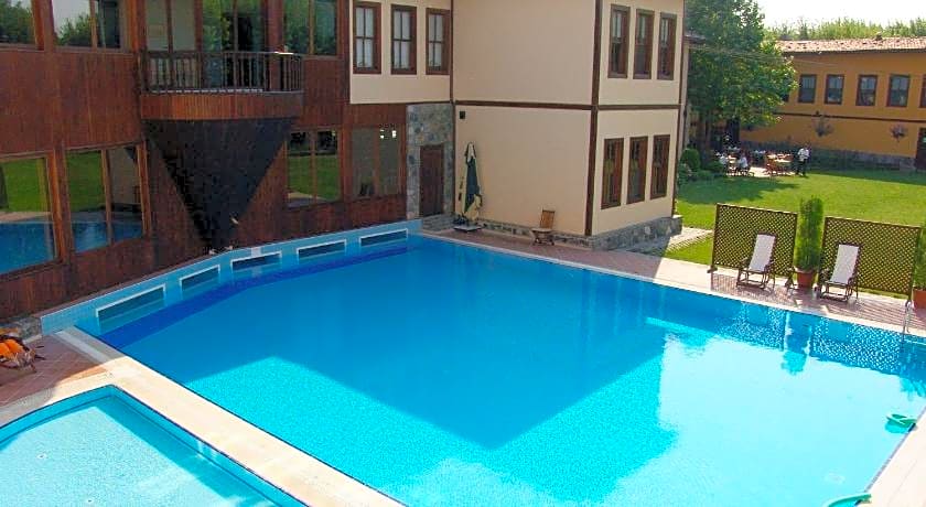 Otantik Hotel Club & Spa