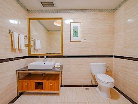 Crown Hotel
