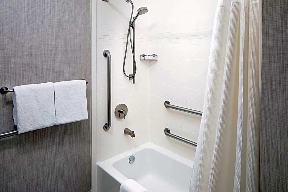 Residence Inn by Marriott Arlington