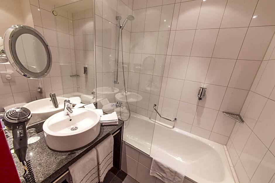 Novina Hotel Tillypark