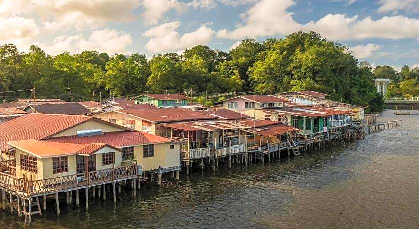 The Centrepoint Hotel