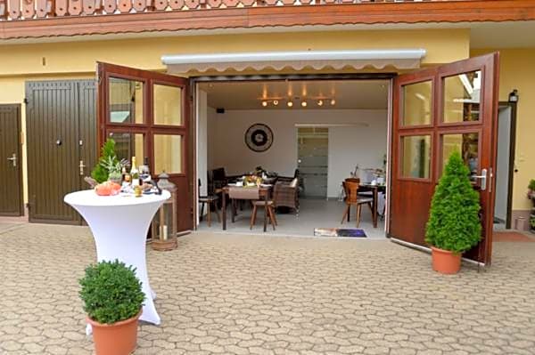 Mönchbergerhof Müller